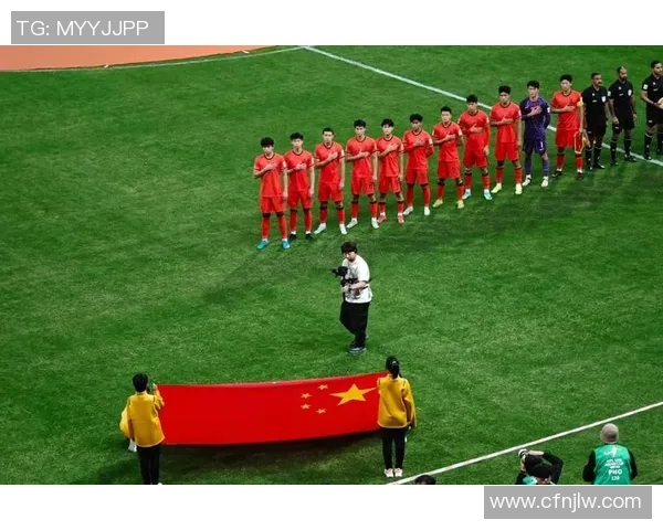 球星观战中国足球小将精彩对决 引领新一代足球梦想与未来 球星观战中国足球小将精彩对决 引领新一代足球梦想与未来