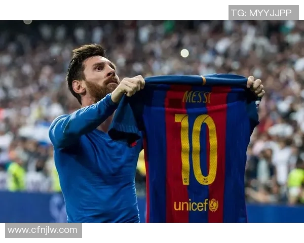 足球巨星风采全景解析从梅西到C罗的成长与传奇 足球巨星风采全景解析从梅西到C罗的成长与传奇